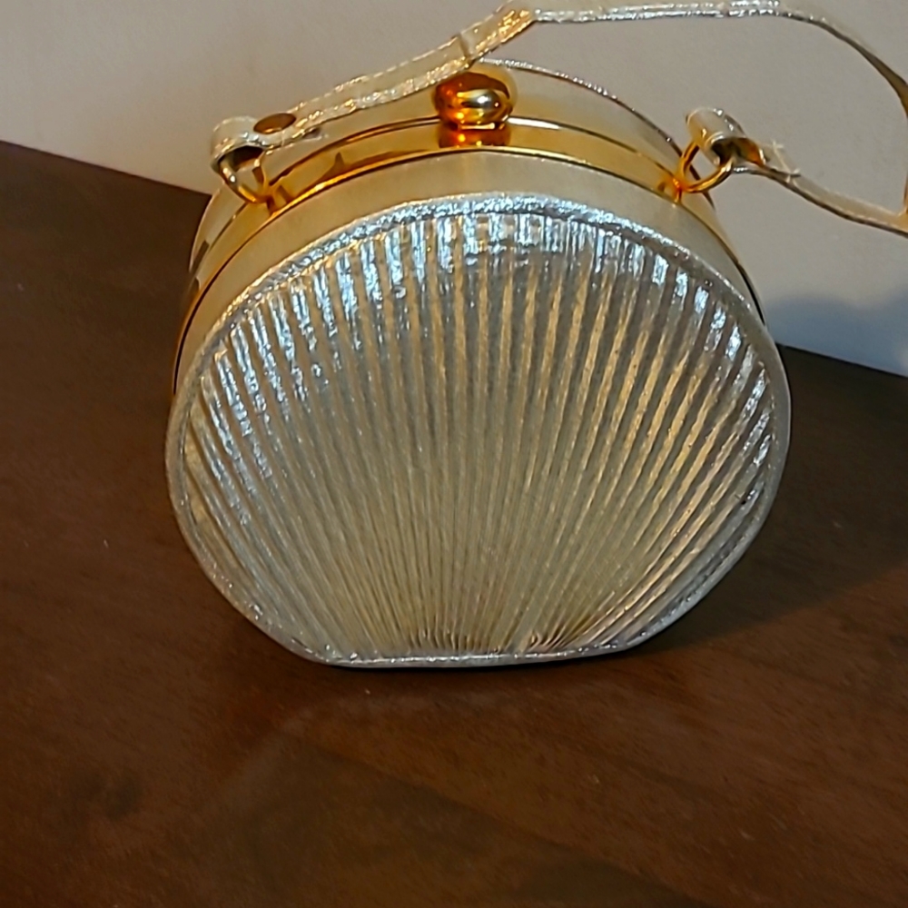 Gold seashell purse